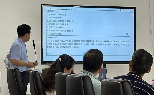 我院与上海中医药大学附属龙华医院联合举办“河南省中医院（龙华医院河南医院）肿瘤学科发展论证会”